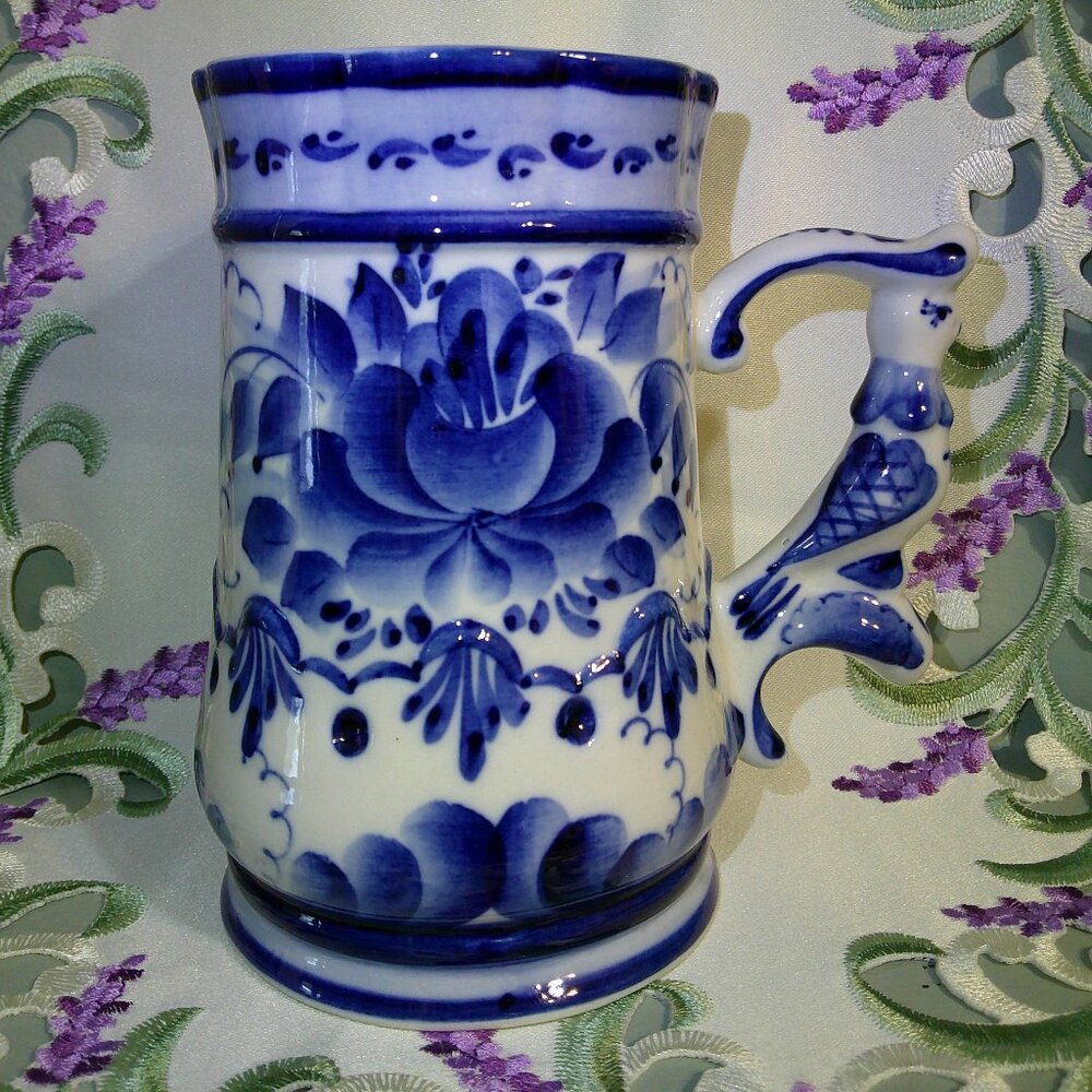 Gzhel Blue & White Porcelain Mug w Falcon Handle Made in Russia Гжель Unused